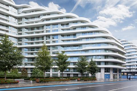 2 bedroom apartment for sale, Altissima House, Vista Chelsea Bridge, London