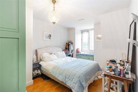 2 bedroom apartment for sale, Holloway Road, London, N7