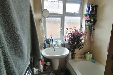7 West Way, Ruislip, HA4 8HS
