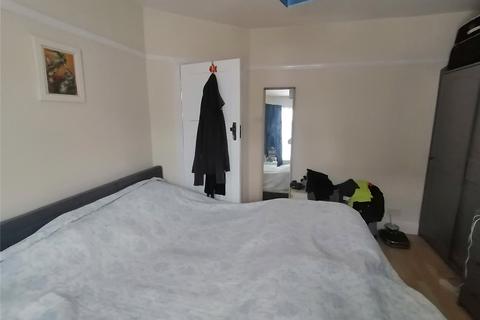 7 West Way, Ruislip, HA4 8HS