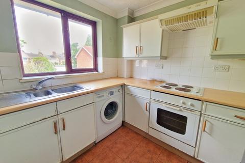 1 bedroom flat for sale, Bycliffe Mews, Pelham Road, Gravesend, Kent, DA11