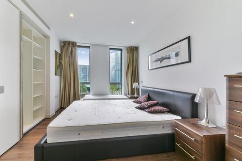 1 bedroom apartment for sale, Pan Peninsula Square, West Building, London E14