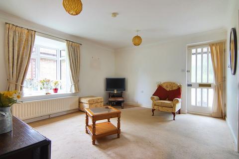 2 bedroom terraced bungalow for sale, Kenilworth Road, Coventry CV7