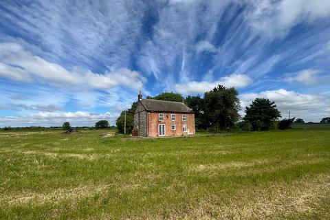 4 bedroom detached house for sale, Thorpe Row, Shipdham