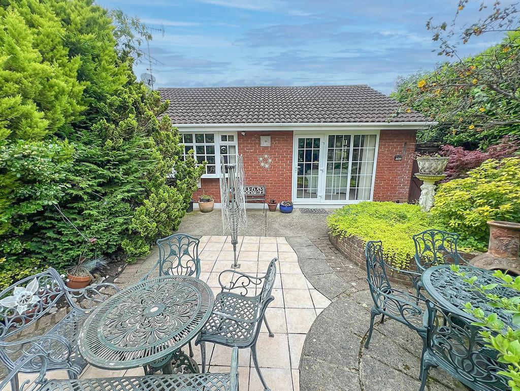 Laburnum Grove Hockley 3 Bed Detached Bungalow For Sale £450 000