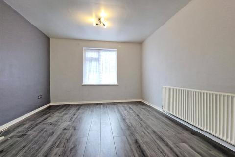4 bedroom terraced house to rent, Shifnal Walk, Longbridge, Birmingham, B31