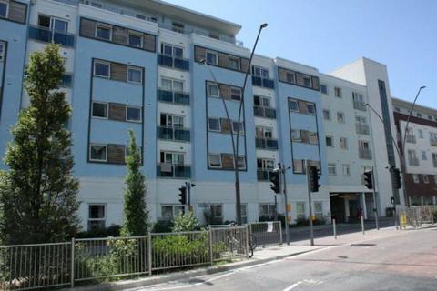 2 bedroom apartment to rent, Station Approach, Hudson House Station Approach, KT19