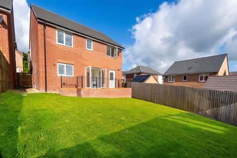 4 bedroom detached house for sale, De Clare Gardens, Caerphilly, CF83 2WD
