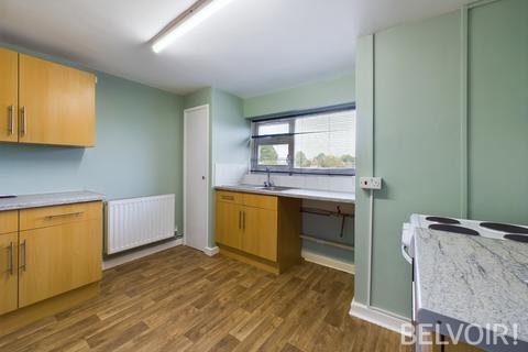 3 bedroom maisonette to rent, Eccleshall Road, Walton, Stone, ST15