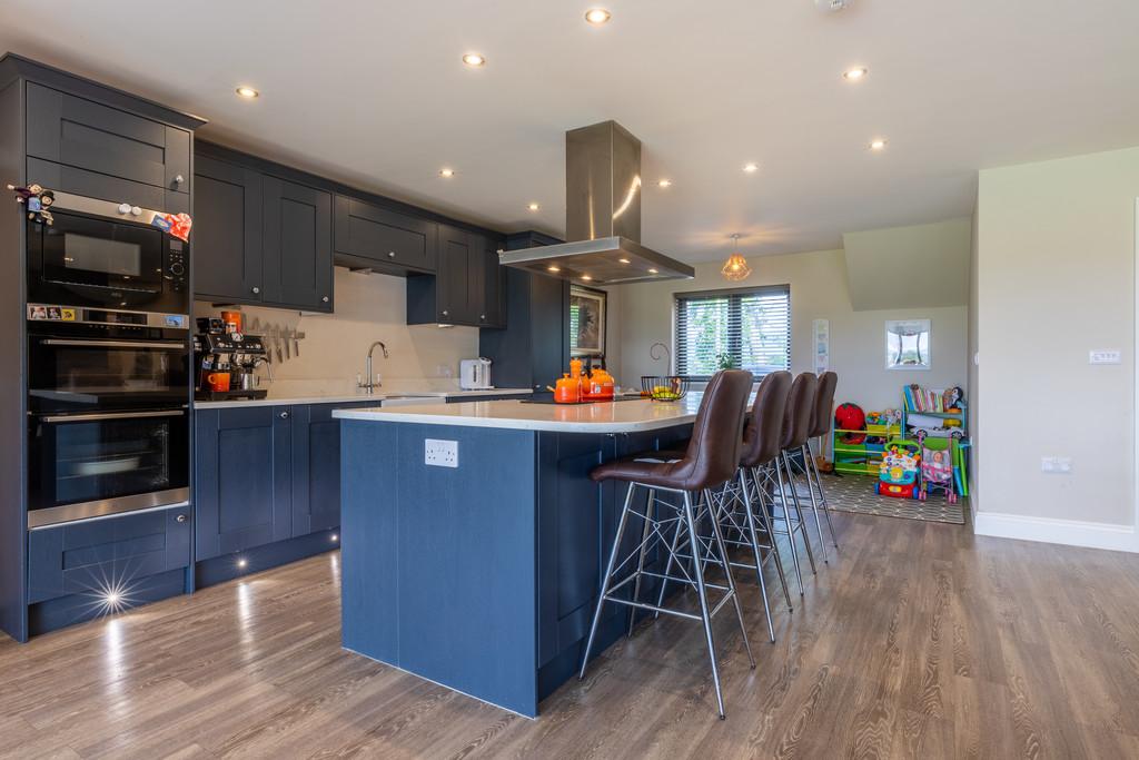 Open plan kitchen / living room