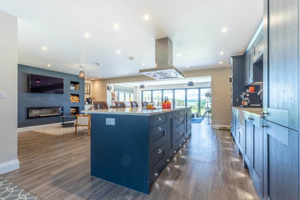 Open plan kitchen / living room