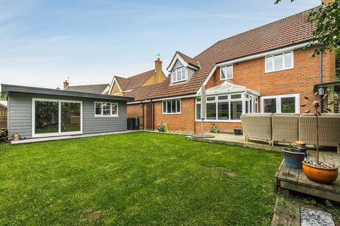 4 bedroom detached house for sale, Dereham