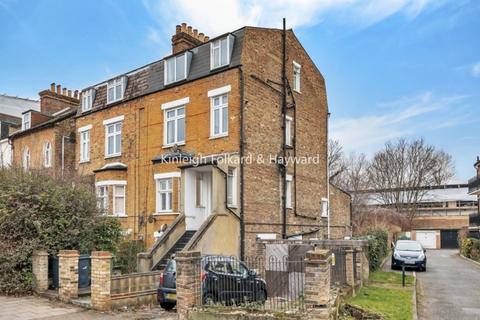 1 bedroom apartment to rent, Martell Road West Dulwich SE21