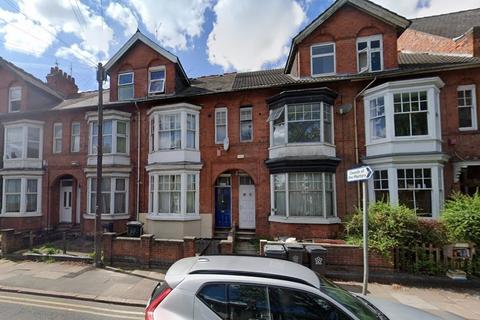5 bedroom terraced house to rent, Fosse Road South, Leicester