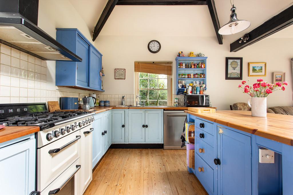 Kitchen/family room