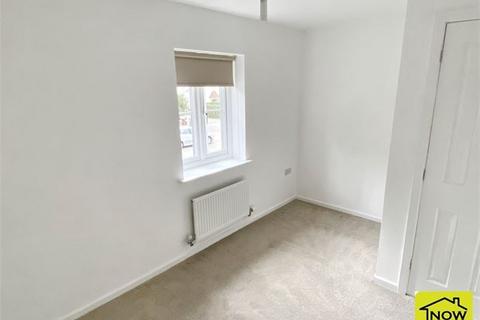 2 bedroom end of terrace house for sale, Pach Way, Fernwood, Newark, Nottinghamshire.