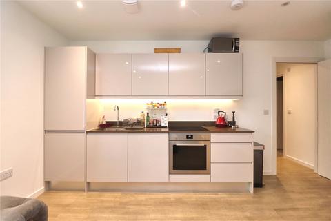 2 bedroom flat for sale, River Court, Woking GU21
