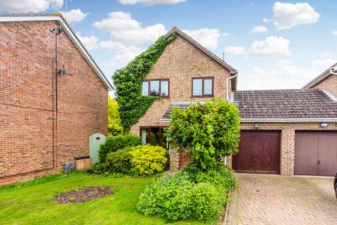 3 bedroom link detached house for sale, Duchy Close, Chelveston NN9