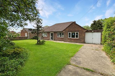 3 bedroom bungalow for sale, Brightlingsea Road, Thorrington, Colchester, CO7