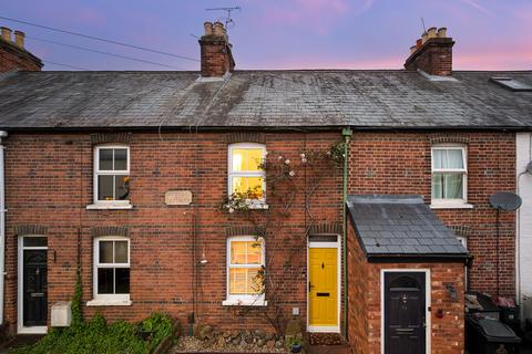 2 bedroom terraced house for sale, Jubilee Road, Newbury, RG14