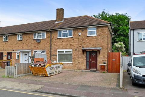 3 bedroom end of terrace house for sale, Maybury Road, Essex