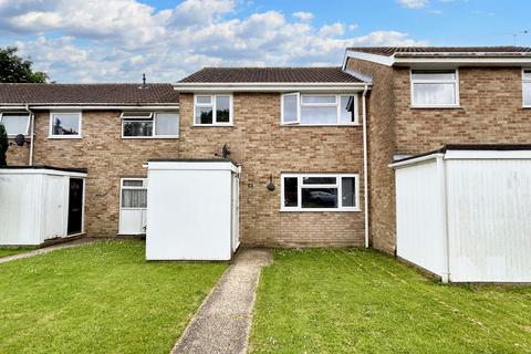 3 bedroom terraced house for sale, Redrise Close, Holbury, SO45