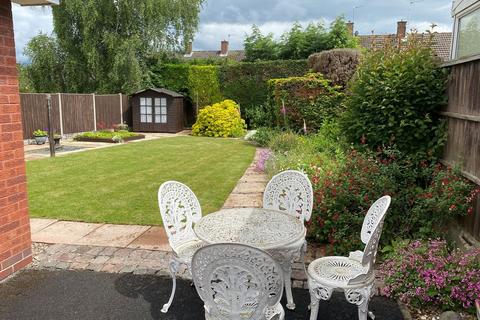 2 bedroom detached bungalow for sale, Tutbury Road, Burton-on-Trent