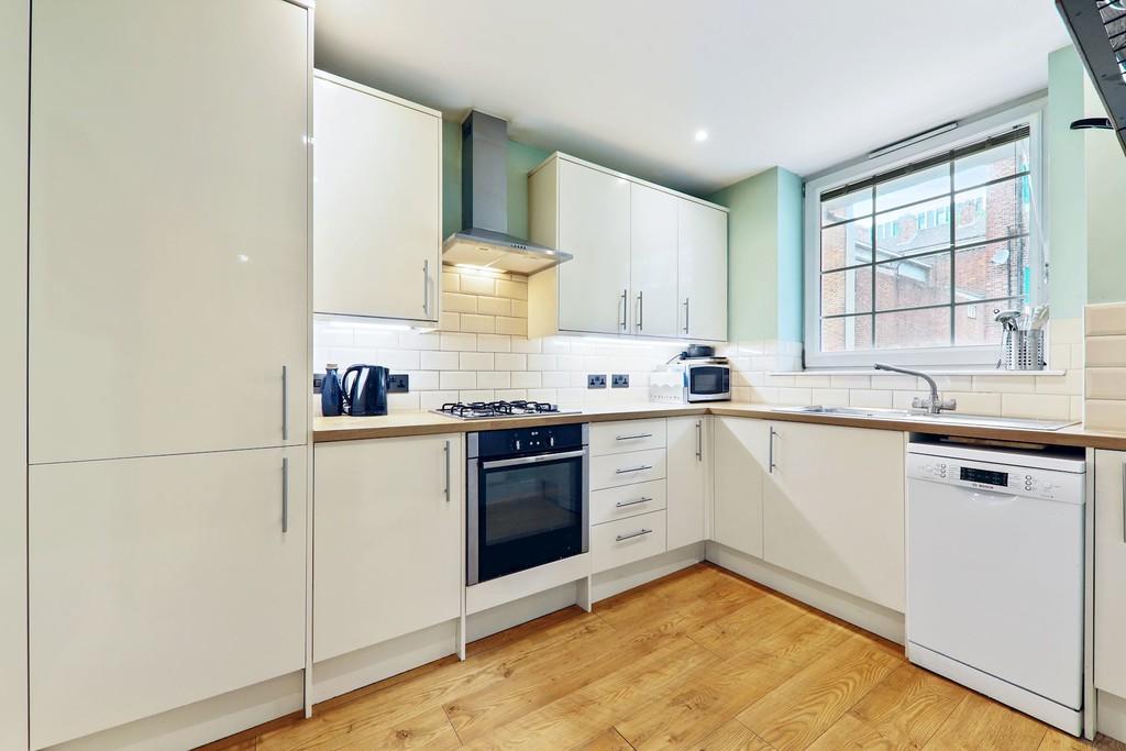 01-f562 JHGWL - 109 Purbrook Estate - 3 (1)-medium