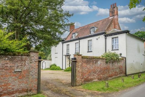 7 bedroom detached house for sale, Hall Road, Hemsby