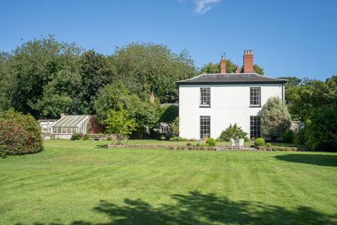 7 bedroom detached house for sale, Hall Road, Hemsby