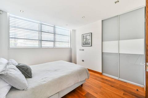 2 bedroom flat to rent, Bayham Street, Camden Town, London, NW1