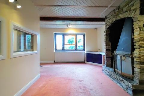 2 bedroom semi-detached house for sale, Lane Top, Queensbury