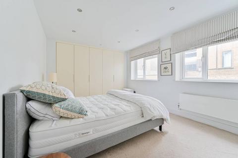 2 bedroom flat to rent, Borough High Street, London Bridge, London, SE1