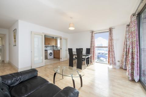 2 bedroom flat for sale, Horizon Building, 15 Hertsmere Road, London