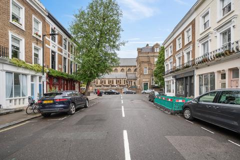 1 bedroom flat for sale, Needham Road, London