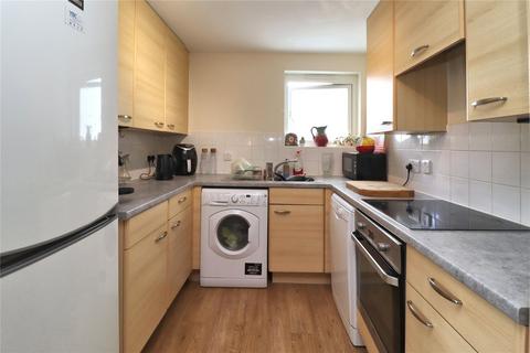 2 bedroom flat for sale, Constitution Hill, Woking GU22