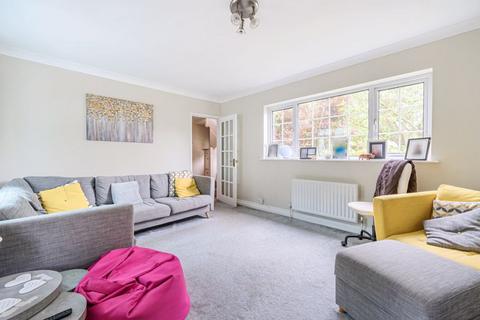 7 Cedar Walk, Kenley, CR8 5JL