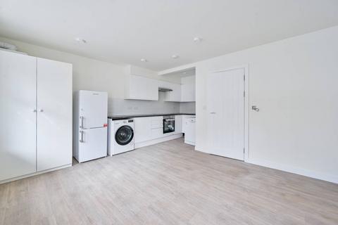 1 bedroom flat to rent, Roman Road, E3, Bow, London, E3