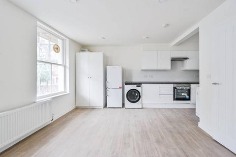 1 bedroom flat to rent, Roman Road, E3, Bow, London, E3