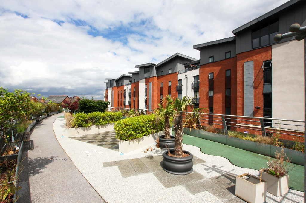 Shared-ownership apartment, Chester - Complex