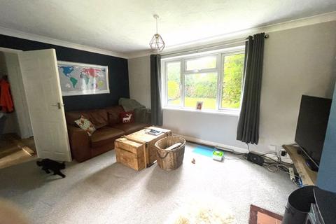 2 bedroom ground floor flat for sale, Clappers Meadow, Alfold