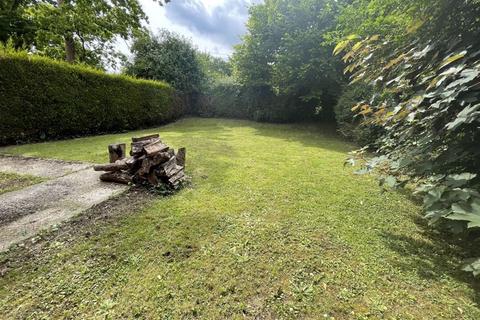 49 Clappers Meadow, Alfold, Cranleigh, GU6 8HJ