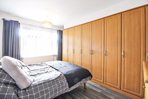 2 Green Lane, Upper Gornal, Dudley, DY3 1XG