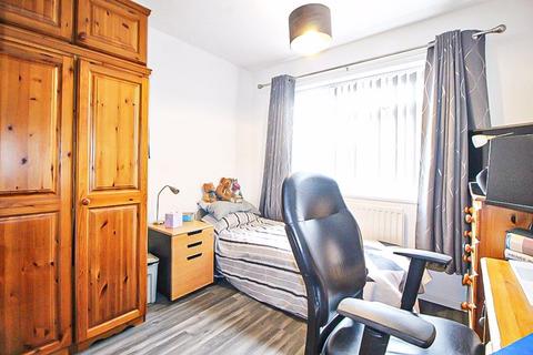 2 Green Lane, Upper Gornal, Dudley, DY3 1XG