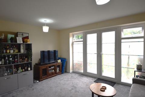 2 bedroom semi-detached house to rent, 16 Dobbs Mill Close, Selly Park B29 7NQ
