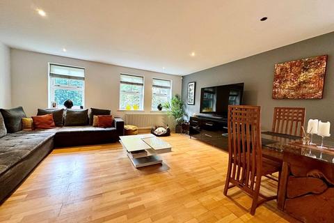 2 bedroom flat for sale, 47 Park Road, Bromley