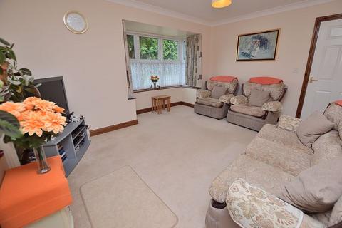 4 bedroom detached house for sale, Woodlands, Turnberry Drive, Woodhall Spa