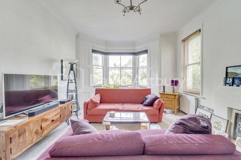 2 bedroom apartment to rent, Cromwell Place, Highgate, London
