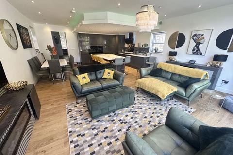 undefined, Queens Drive, Colwyn Bay