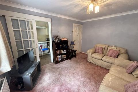 1 bedroom apartment for sale, Coed Coch Road, Old Colwyn